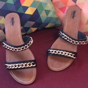 Black Chain Slides